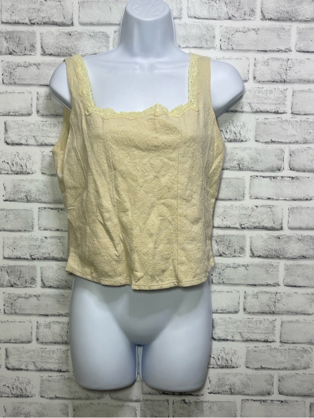 CAbi Cream Corset Lace Inspired Floral Print Crop Tank Top Large